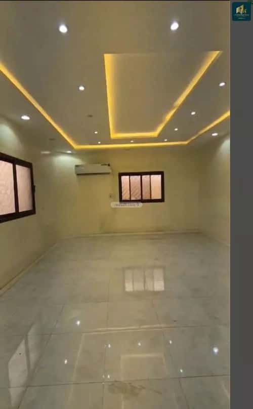 فيلا 10 غرف في الحائر 10