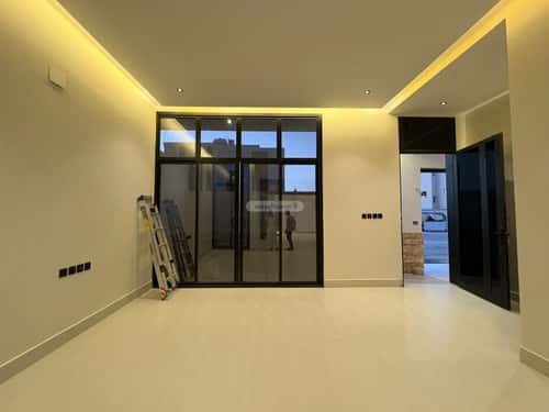 5 bedroom villa in Al Mahdiyyah 8