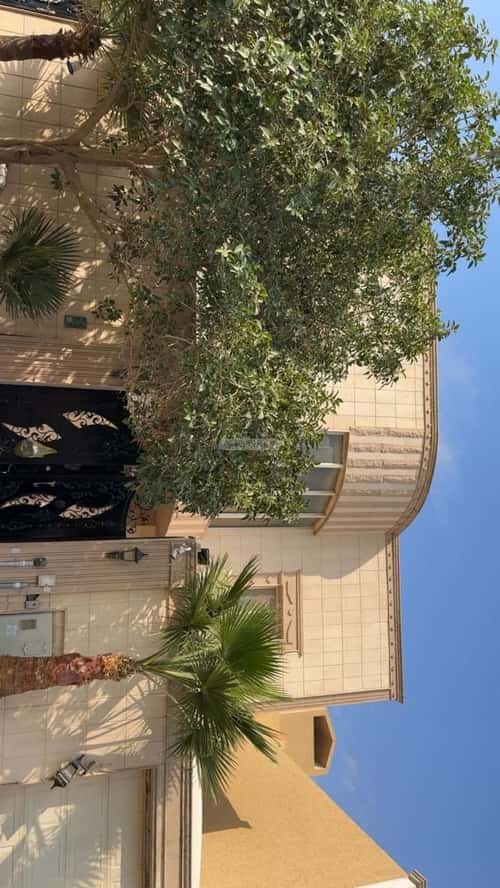 فيلا 8 غرف في الياسمين 9