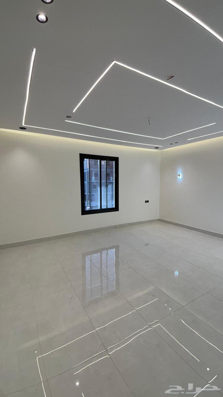 4 bedroom apartment in Al Difa 5