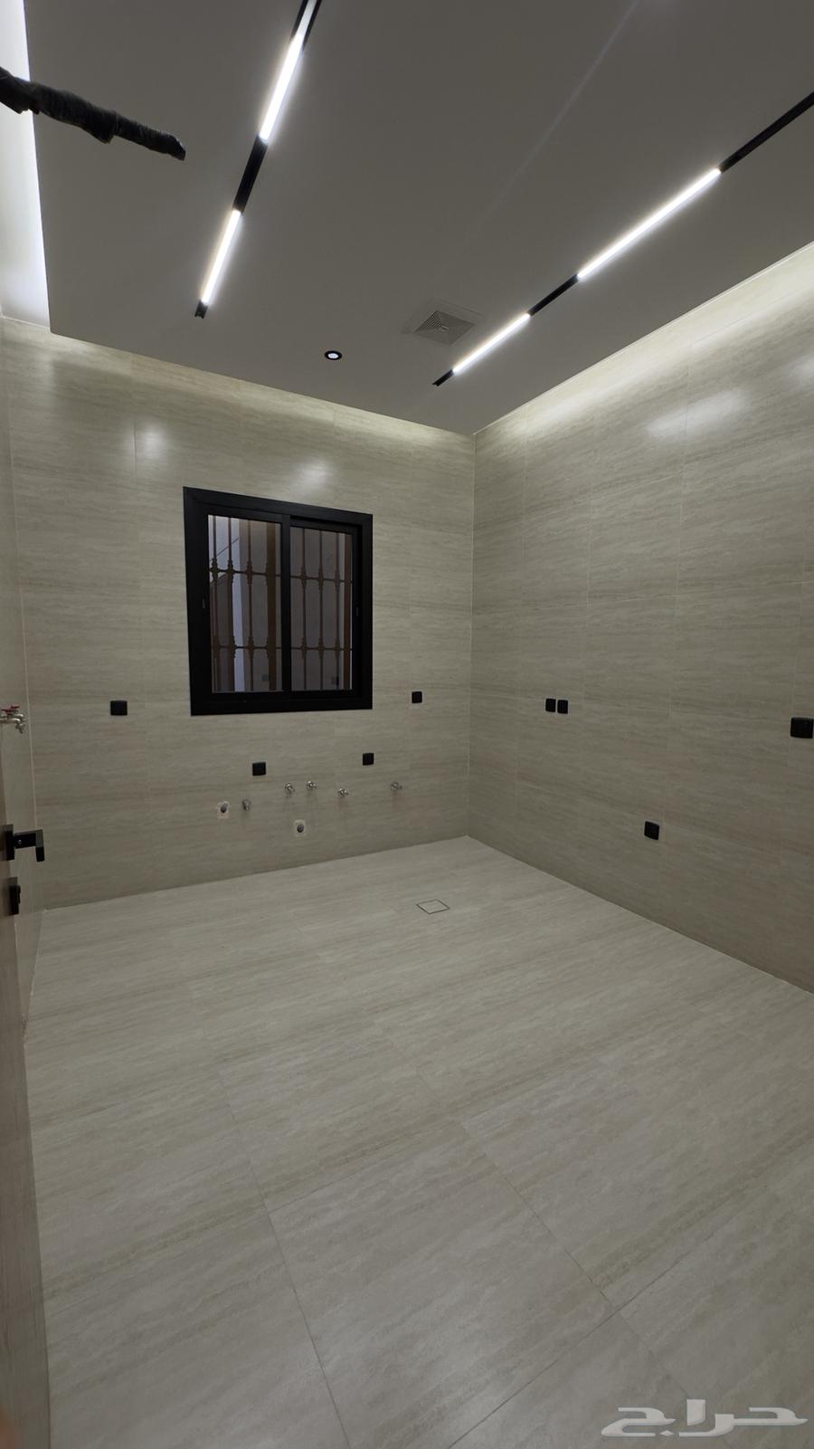 3 bedroom apartment in Al Difa, Madinah 10