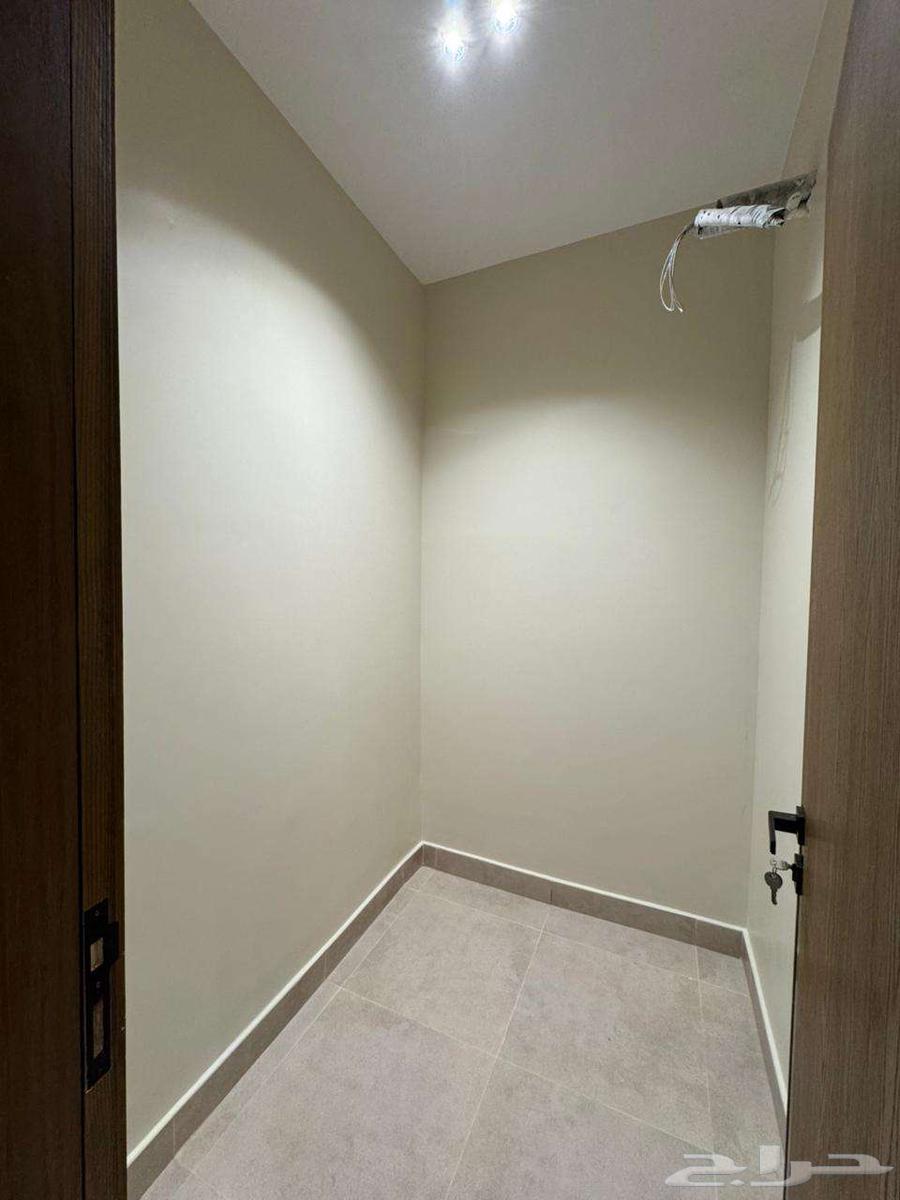 4 bedroom apartment in Ayn Al Khayf 12
