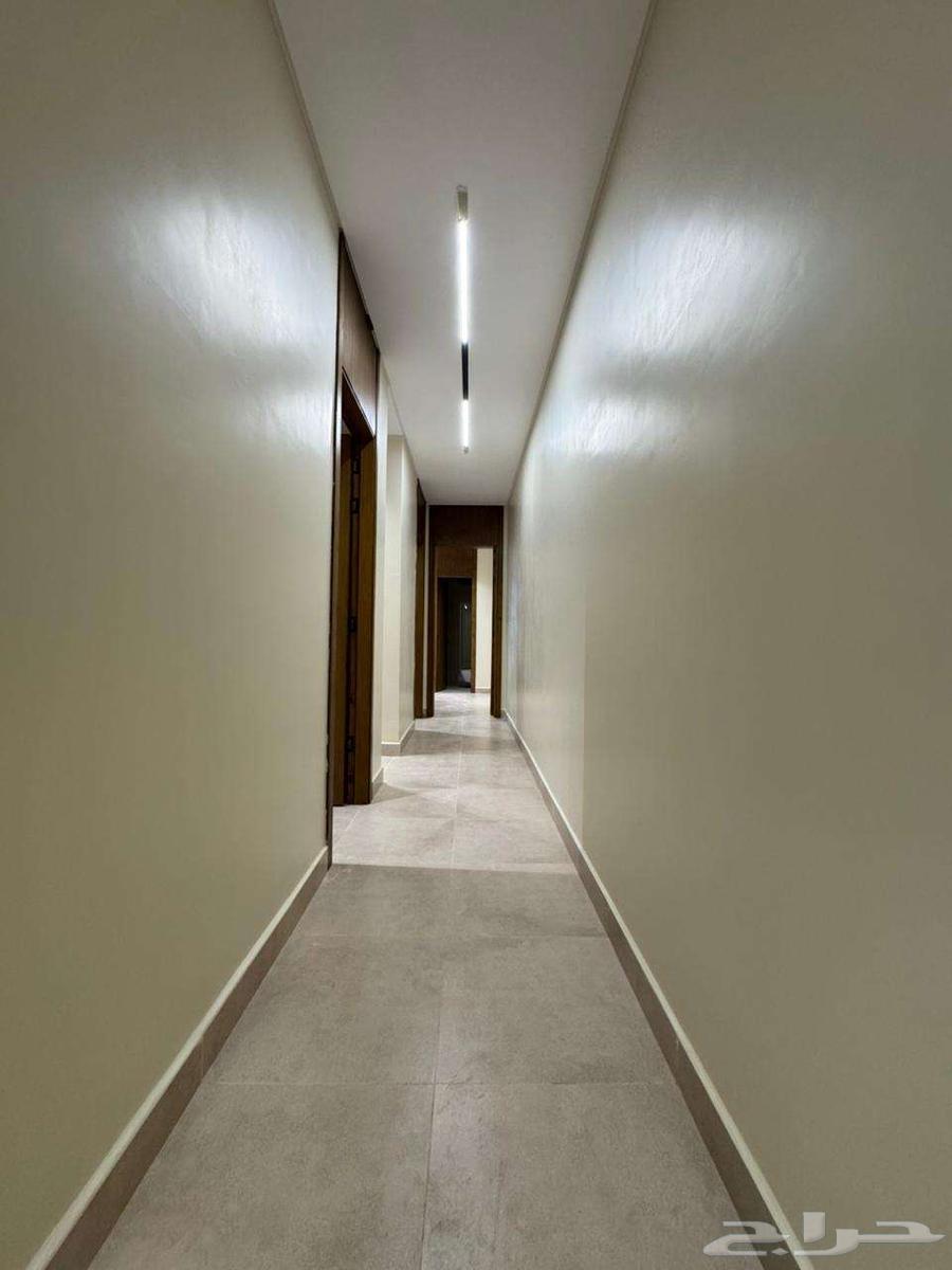 4 bedroom apartment in Ayn Al Khayf 6