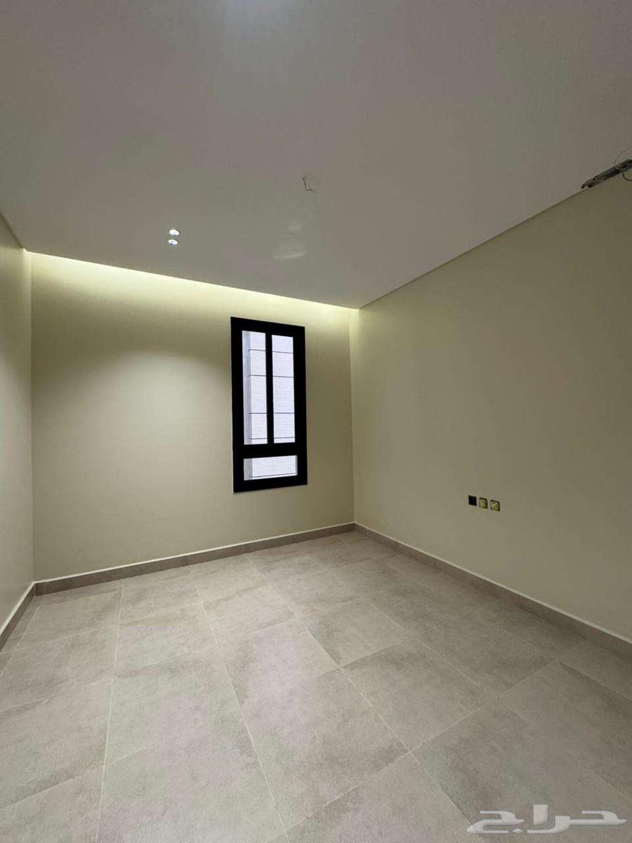 4 bedroom apartment in Ayn Al Khayf 7