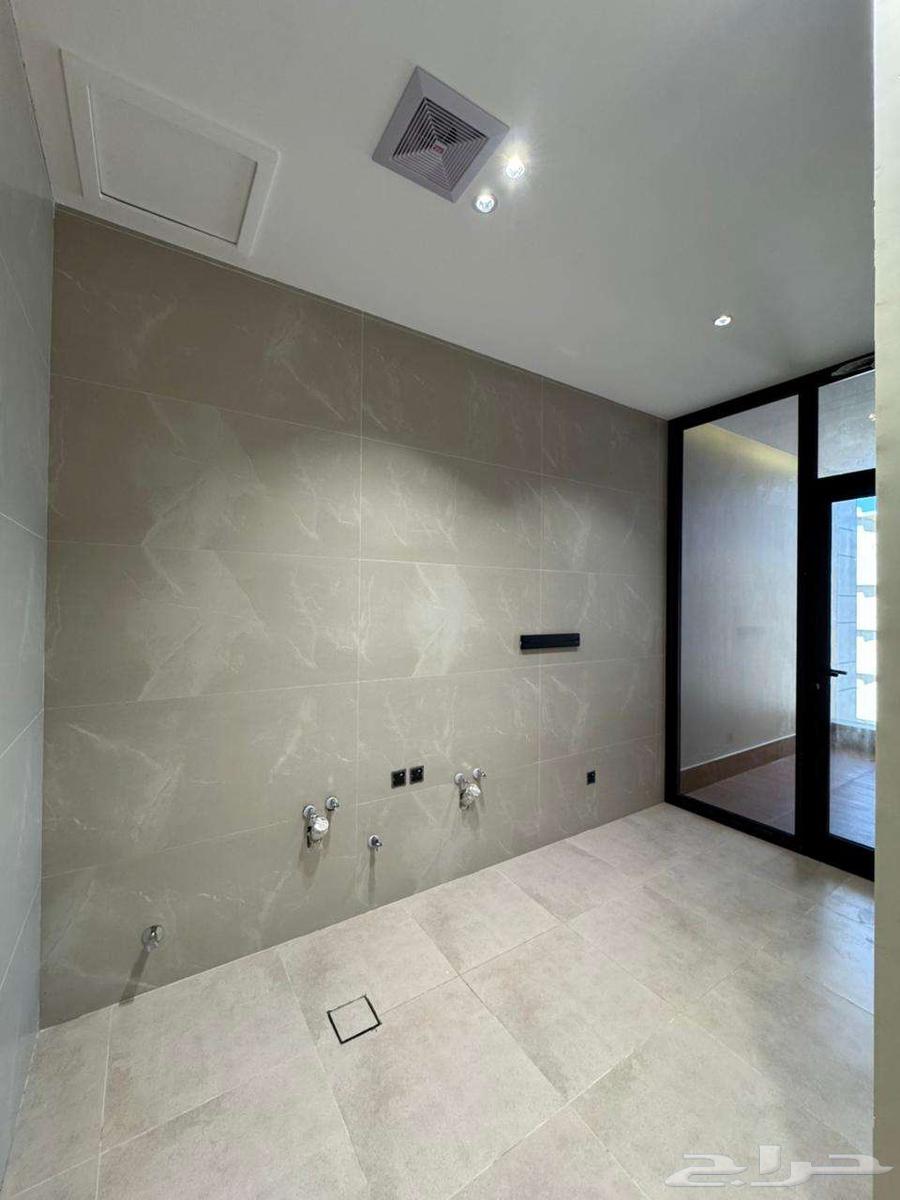4 bedroom apartment in Ayn Al Khayf 8