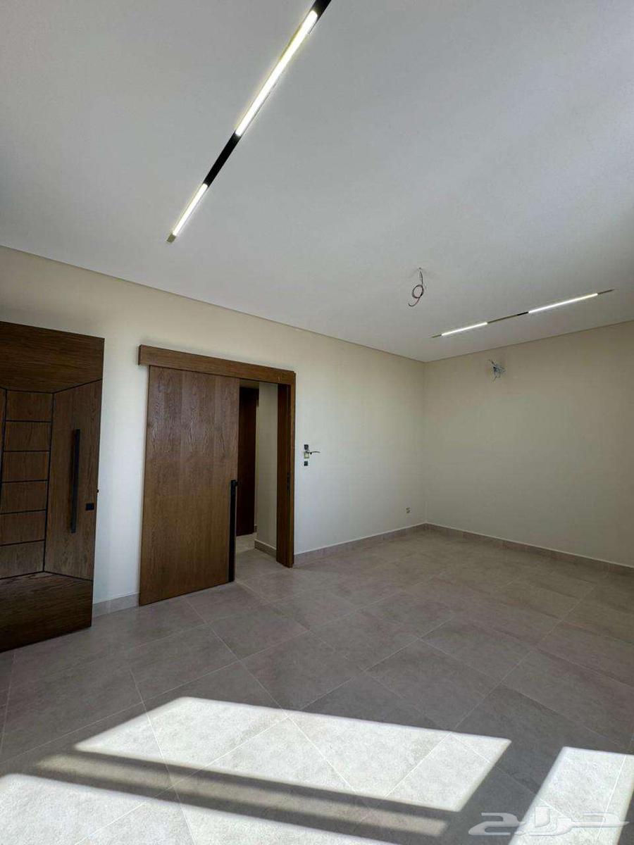 4 bedroom apartment in Ayn Al Khayf 9