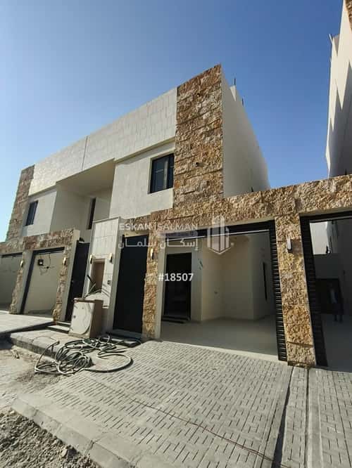 5 bedroom villa in Taibah 11