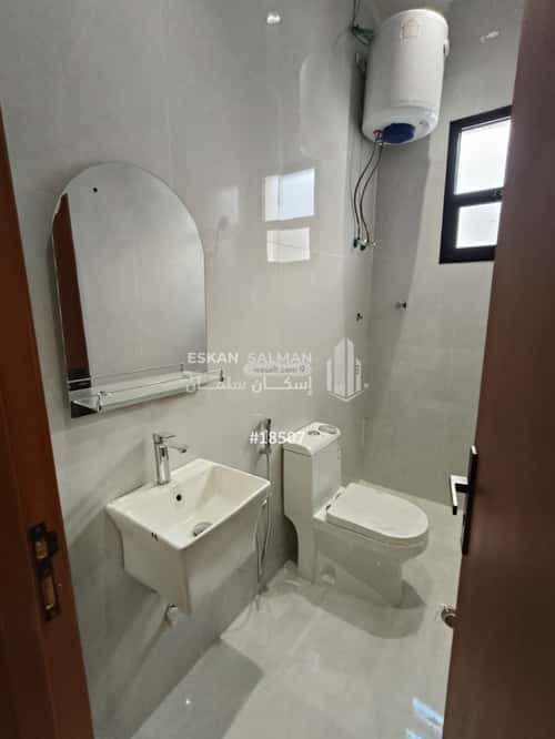 5 bedroom villa in Taibah 16