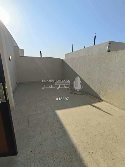 5 bedroom villa in Taibah 14