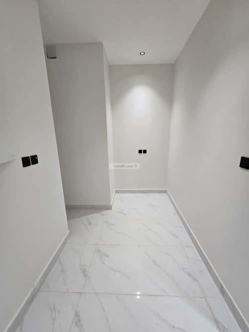 5 bedroom floor in Al Munsiyah 5