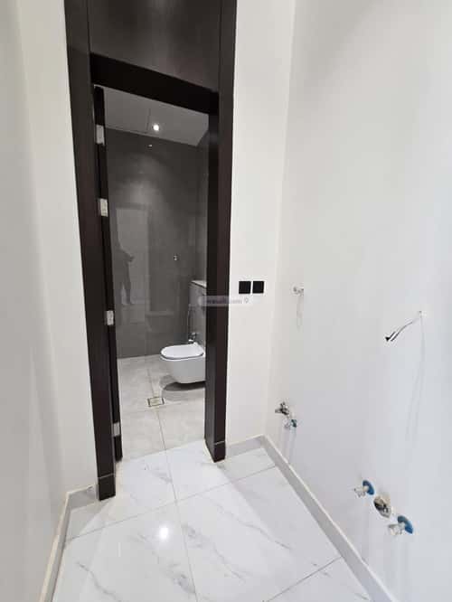 5 bedroom floor in Al Munsiyah 4