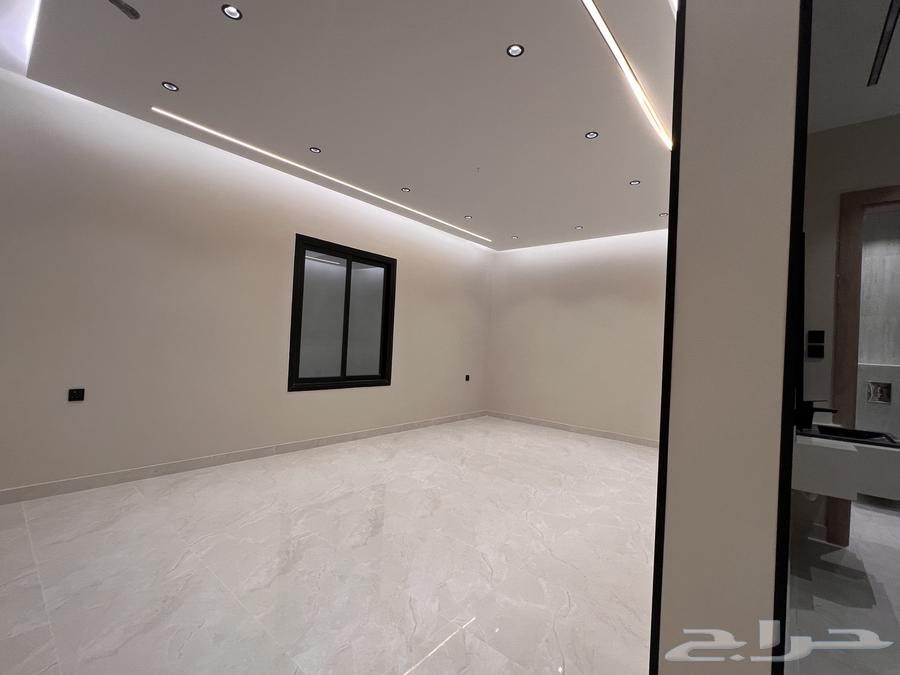 6 bedroom apartment in Bani Bayadah 9
