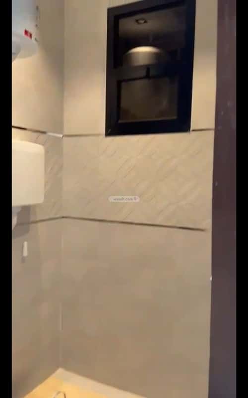 5 bedroom floor in Okaz 6