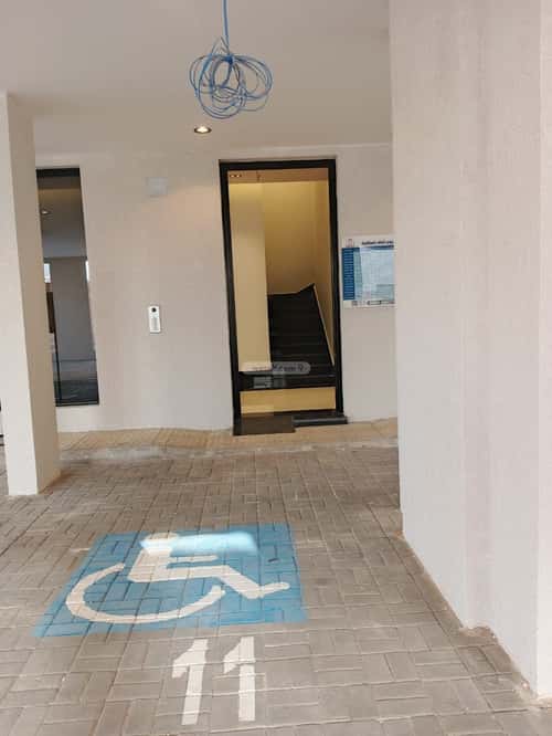 4 bedroom apartment in Al Yarmouk 11