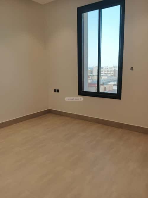 4 bedroom apartment in Al Yarmouk 7