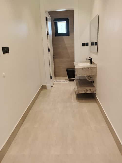 4 bedroom apartment in Al Yarmouk 6