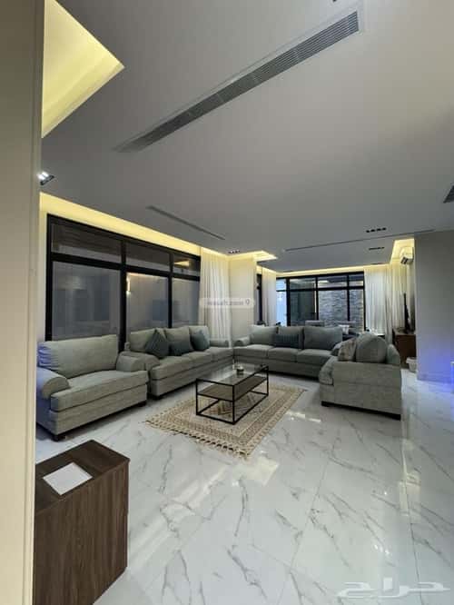 5 bedroom villa in Okaz 11