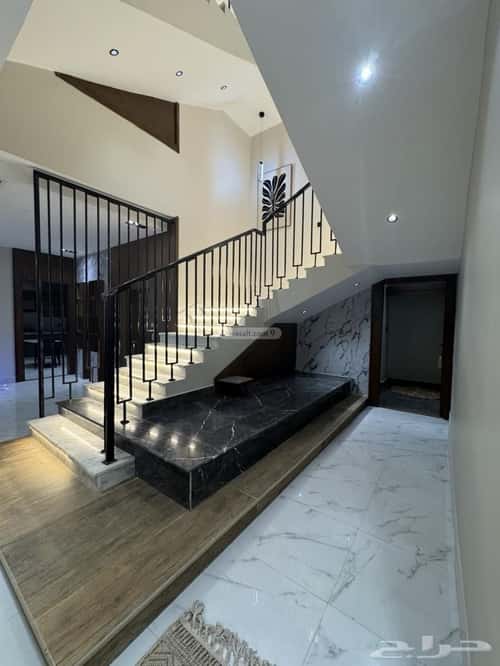 فيلا 5 غرف في عكاظ 3