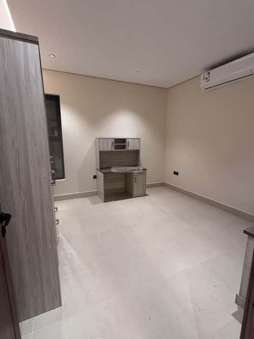 6 bedroom villa in Al Mahdiyyah 6