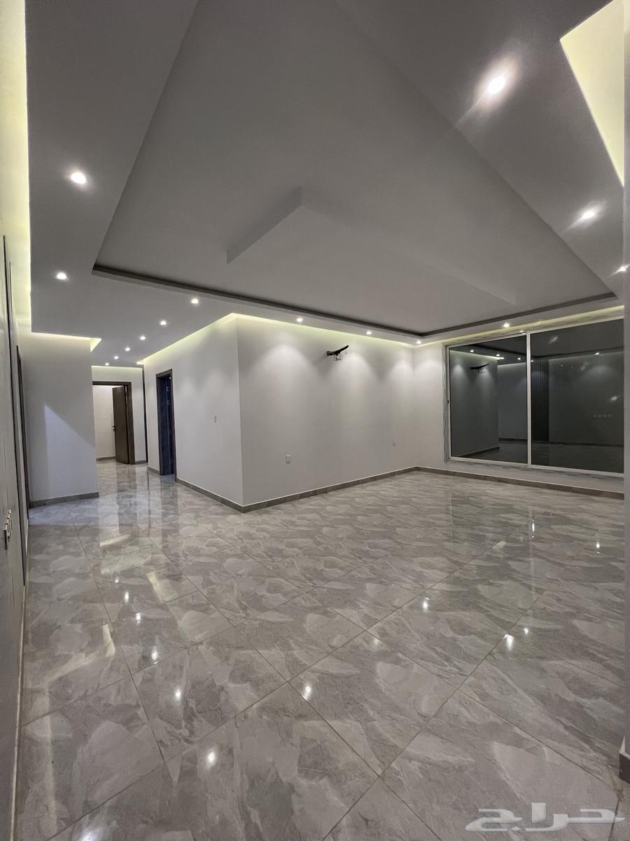 5 bedroom apartment in Al Ranuna 8
