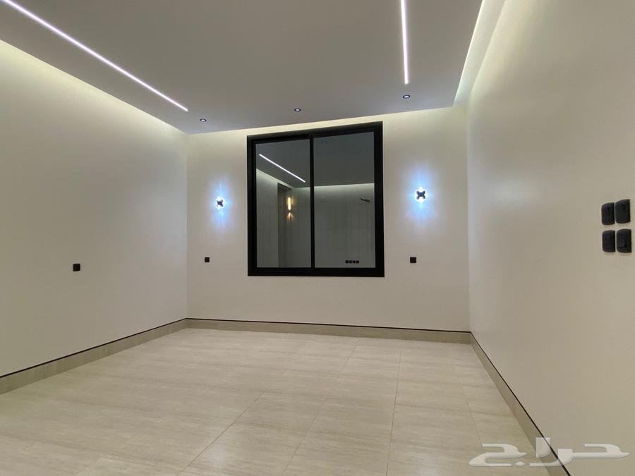 5 bedroom apartment in Al Difa 8