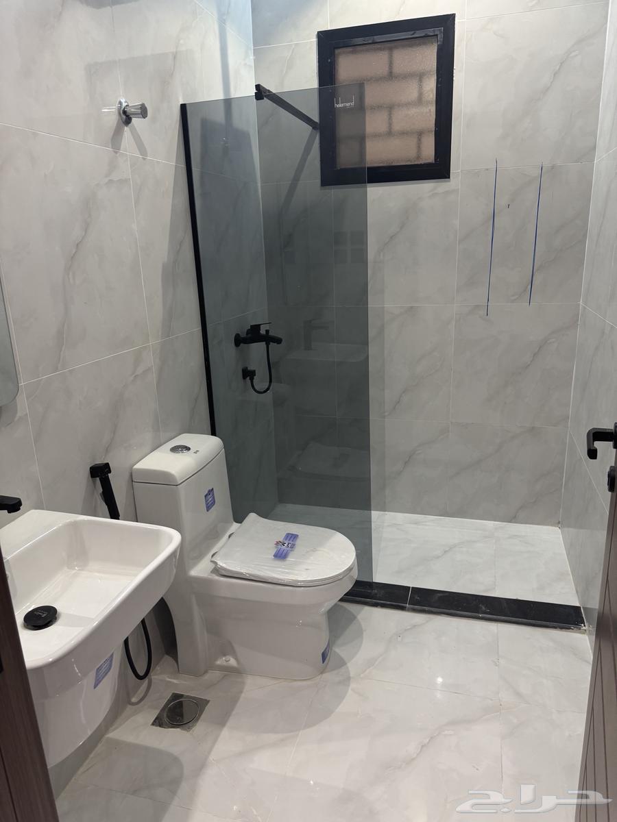 5 bedroom apartment in King Fahd 19