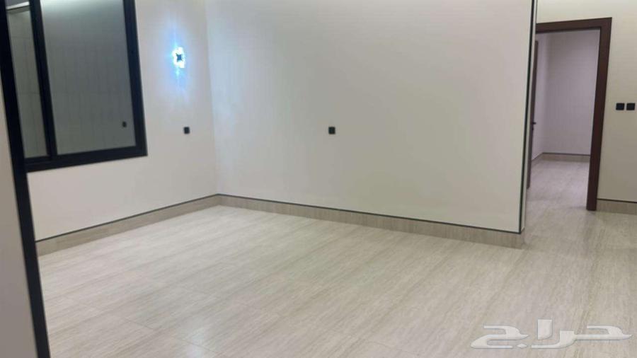 5 bedroom apartment in Al Difa 4