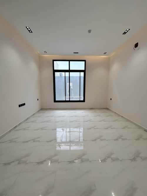 4 bedroom apartment in Al Zahrah 1