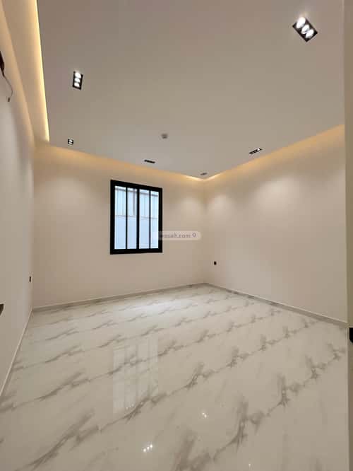 4 bedroom apartment in Al Zahrah 4