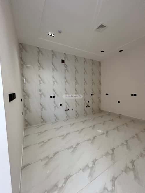 4 bedroom apartment in Al Zahrah 5
