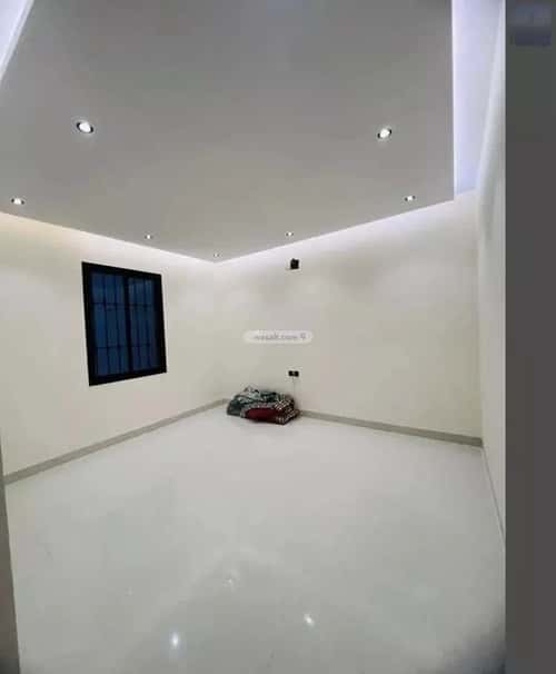 6 bedroom villa in Al Janadriyah 4