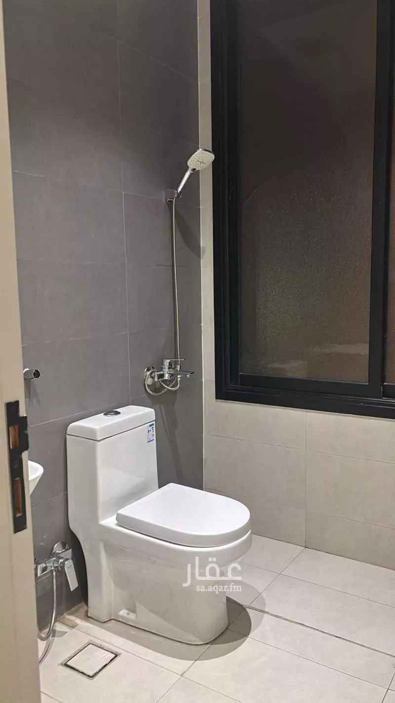 2 bedroom apartment in Al Aridh 8