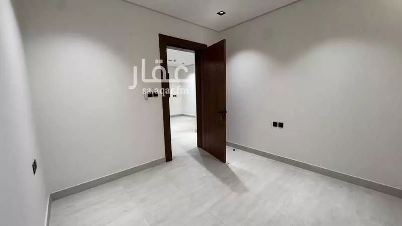 شقة 3 غرف في العارض 12