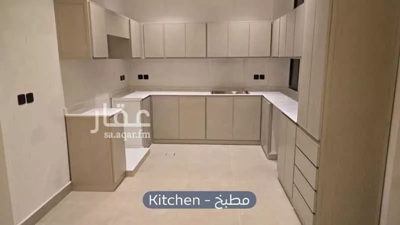 شقة 4 غرف في الخليج 7