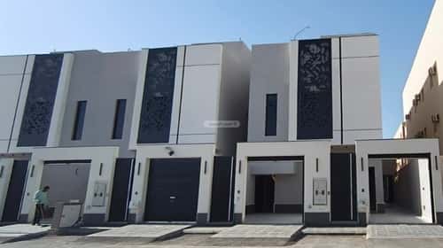 5 bedroom villa in Al Janadriyah 4