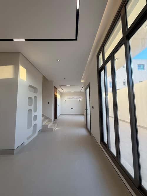 6 bedroom villa in Al Mahdiyyah 4