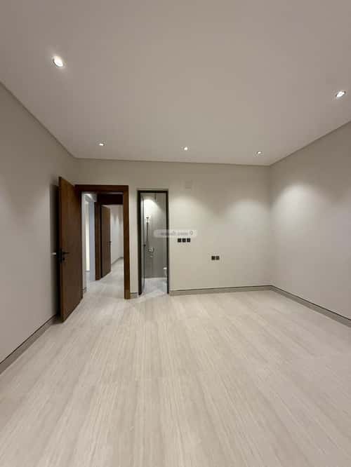 6 bedroom villa in Al Mahdiyyah 13