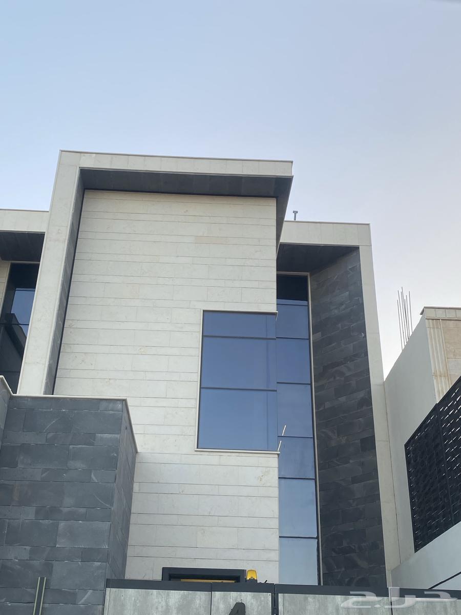 6 bedroom villa in Al Difa 2