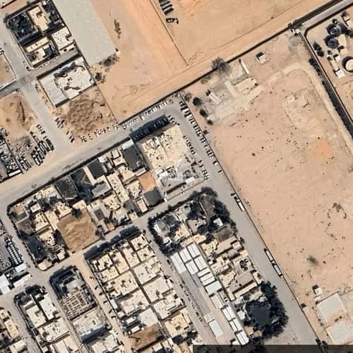 5 bedroom villa in Al Maizilah 2