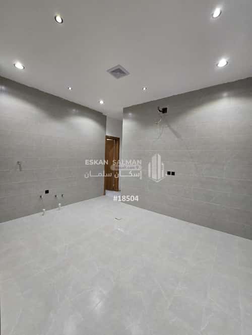 5 bedroom floor in Al Khaleej 2
