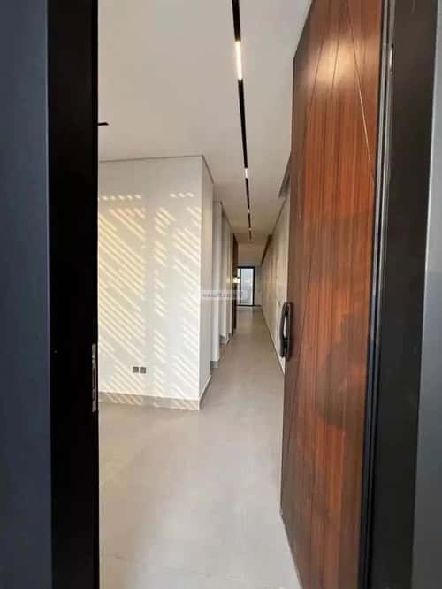 4 bedroom villa in Al Safaa, Riyadh 14