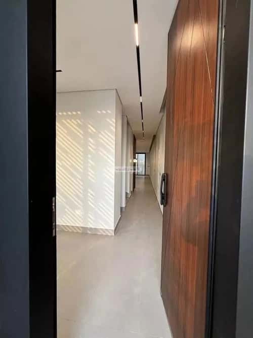 4 bedroom villa in Al Safaa, Riyadh 5