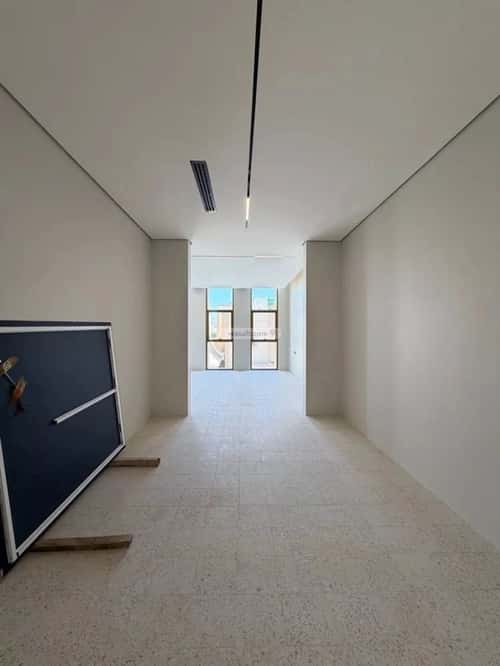 4 bedroom villa in Al Wadi, Riyadh 6