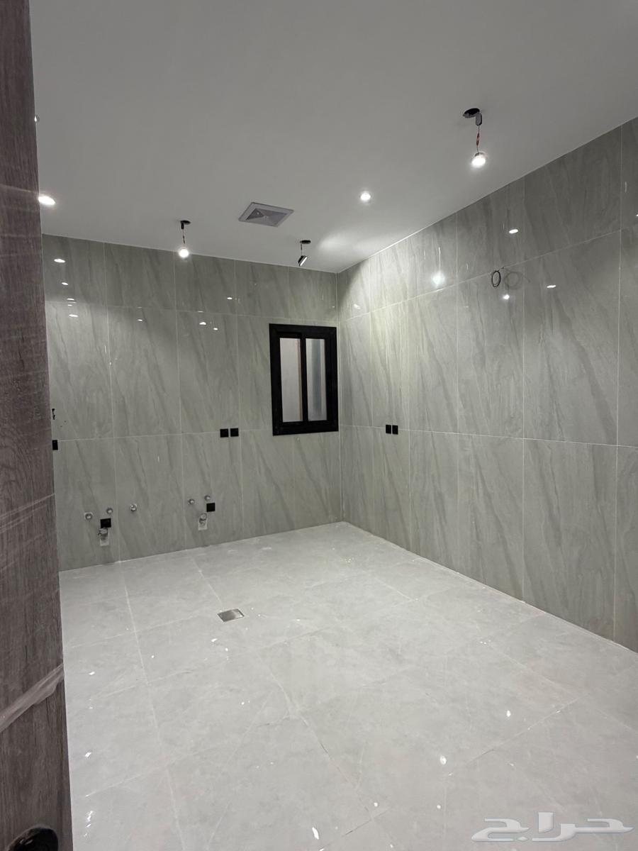 5 bedroom apartment in Warqan 4