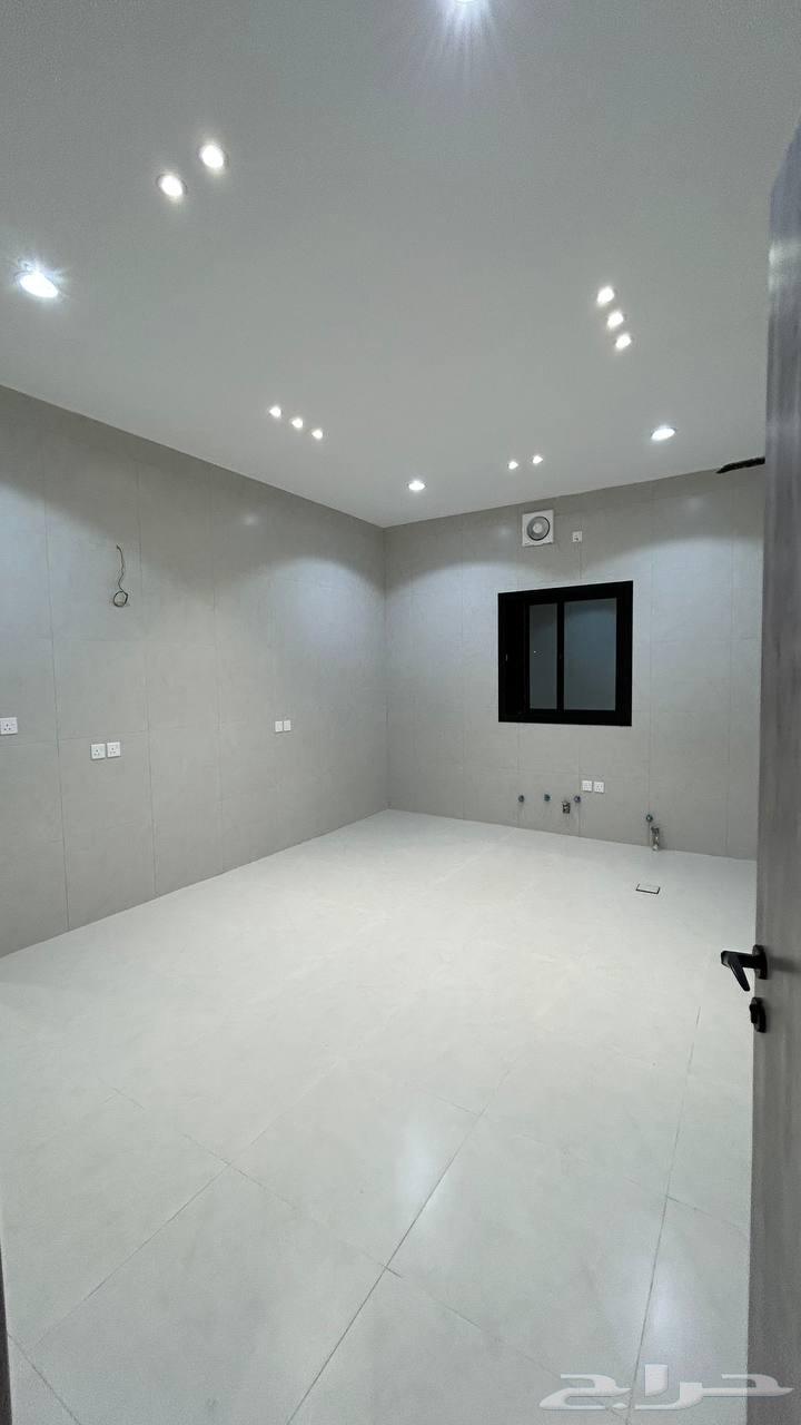 4 bedroom apartment in Warqan, Madinah 7