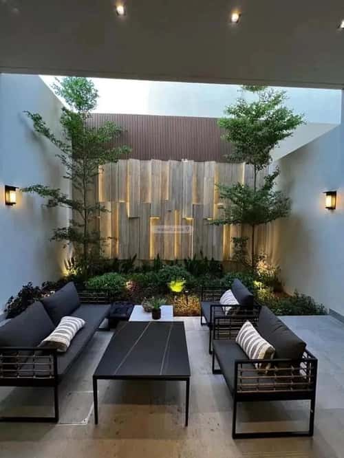 4 bedroom villa in Al Safaa, Riyadh 7