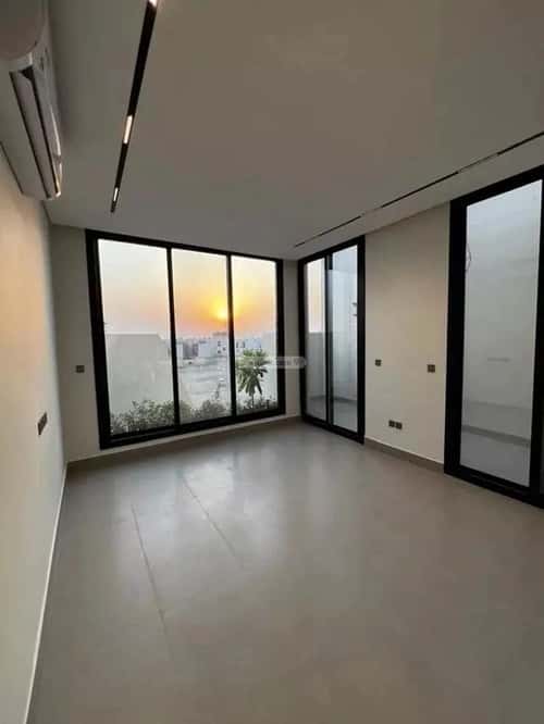 4 bedroom villa in Al Safaa, Riyadh 9
