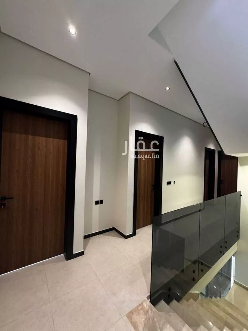 6 bedroom villa in Al Rawabi, Riyadh 13