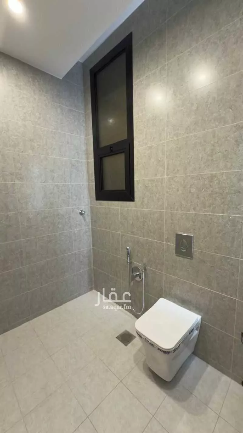 5 bedroom apartment in Qurtubah 11