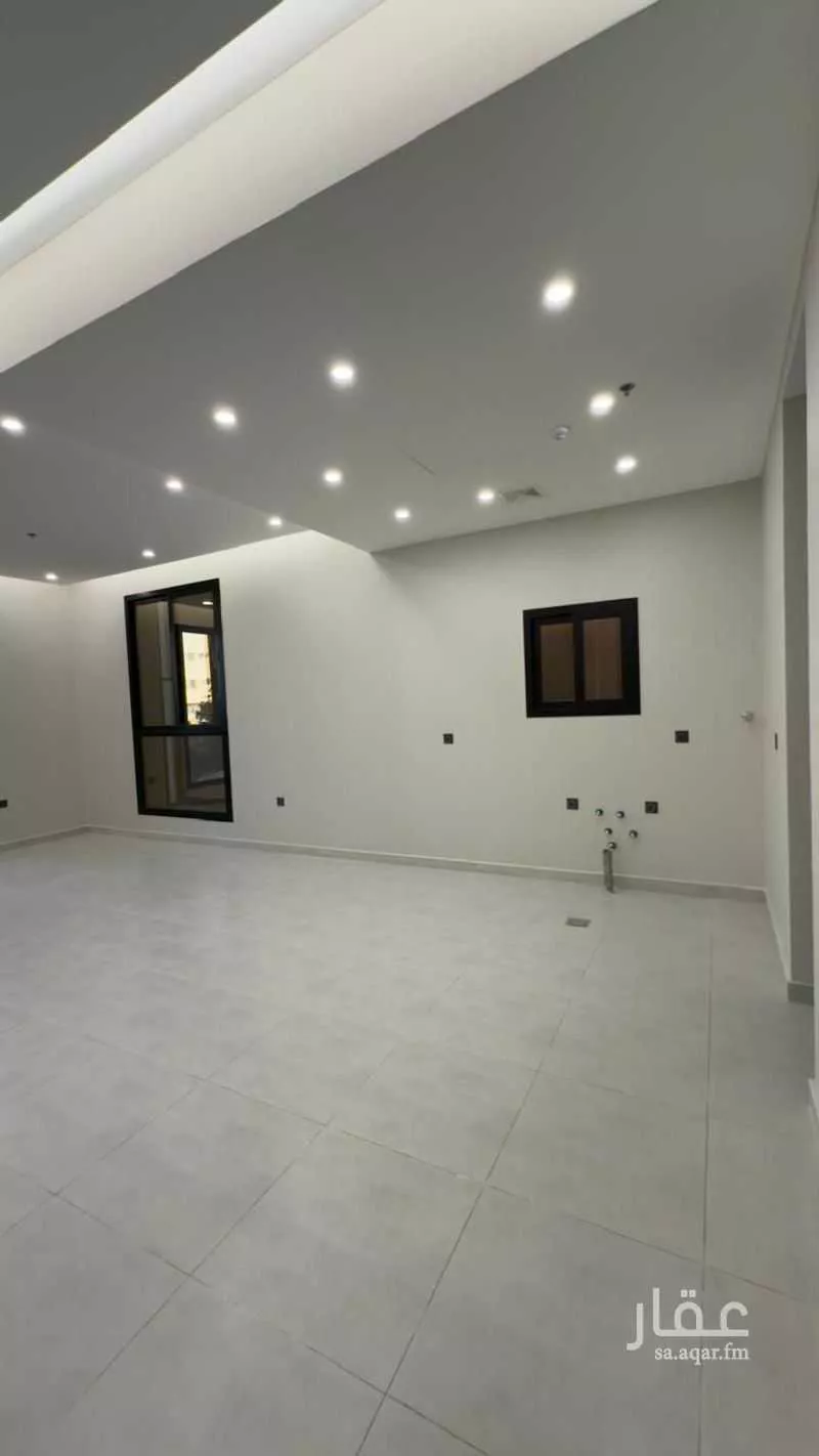 5 bedroom apartment in Qurtubah 12